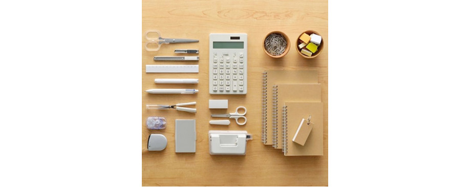 Toys / Stationery